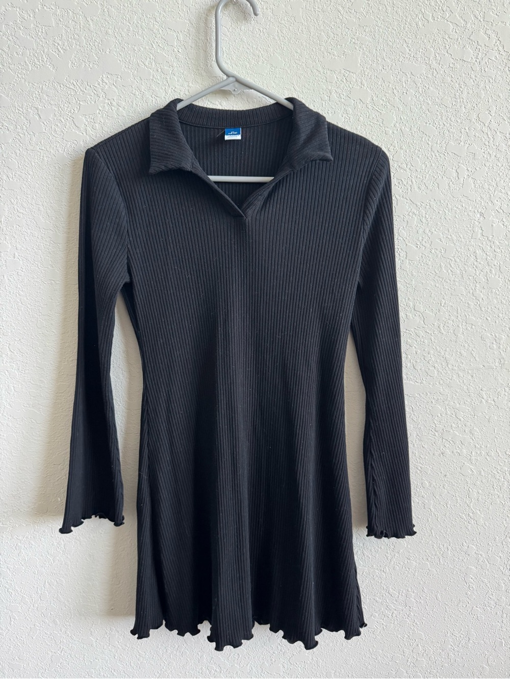 Old Navy Black Ribbed Collared Long-Sleeve Dress